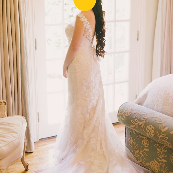 Stella York Wedding Dress - Picture 4 of 8